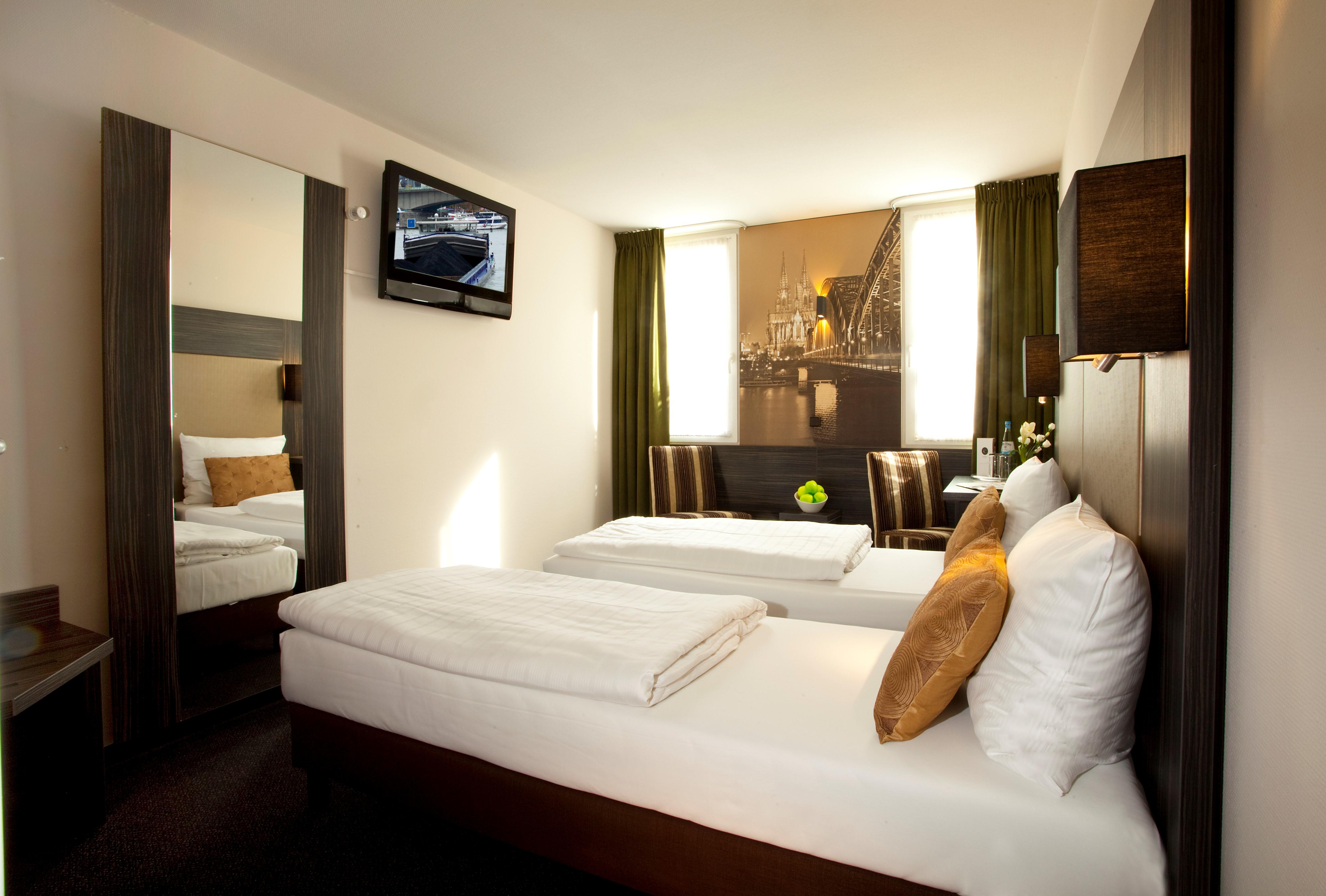קלן Centro Hotel Ayun מראה חיצוני תמונה